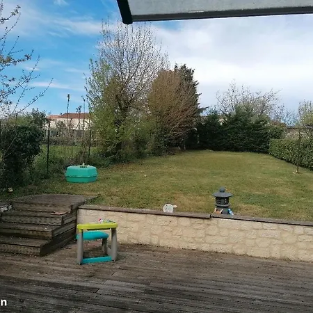 Location De Charme Holiday home *